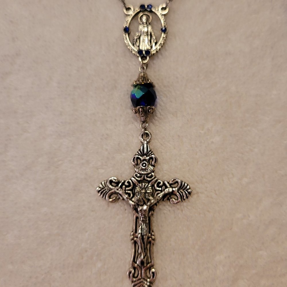 3-Piece Silver Tone Rosary Jewelry Set with Sapphire Blue Aurora Borealis Beads - Picture 3 of 5